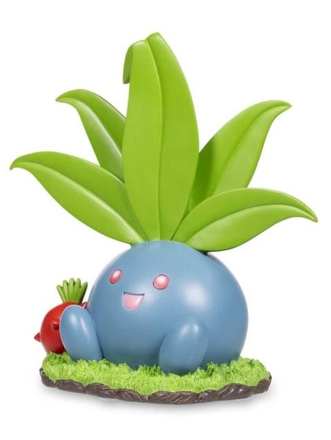 Oddish Pokémon Gardening Statue