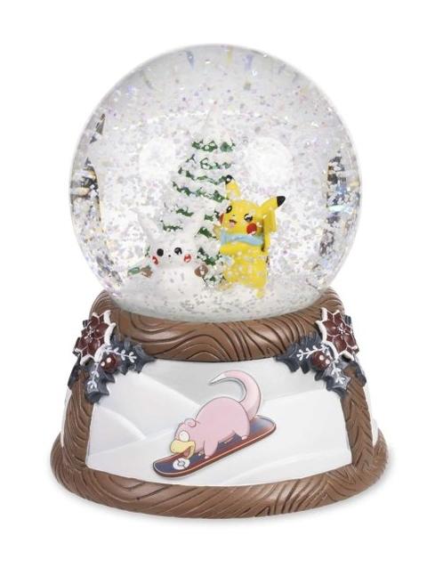 Pikachu Pokémon Holiday Snow Globe