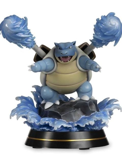 Blastoise Drenching Waters Figure by First 4 Figures