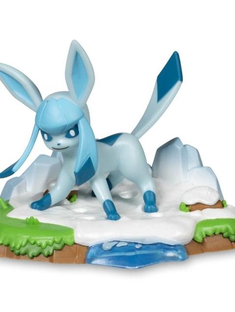 An Afternoon with Eevee & Friends: Glaceon Figure by Funko