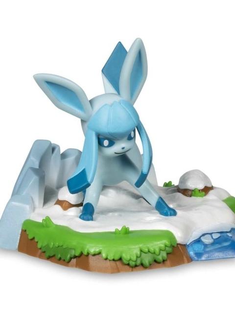 An Afternoon with Eevee & Friends: Glaceon Figure by Funko