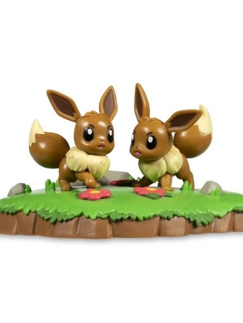 An Afternoon with Eevee & Friends: Eevee Figure by Funko