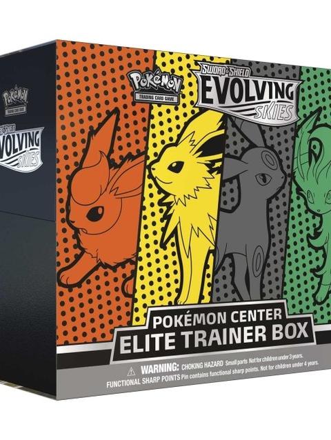 Pokémon TCG: Sword & Shield-Evolving Skies Pokémon Center Elite Trainer Box (Jolteon, Flareon, Umbreon & Leafeon)