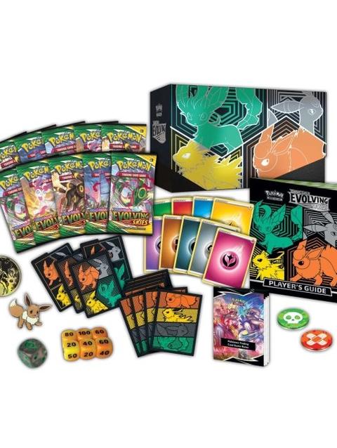 Pokémon TCG: Sword & Shield-Evolving Skies Pokémon Center Elite Trainer Box (Jolteon, Flareon, Umbreon & Leafeon)